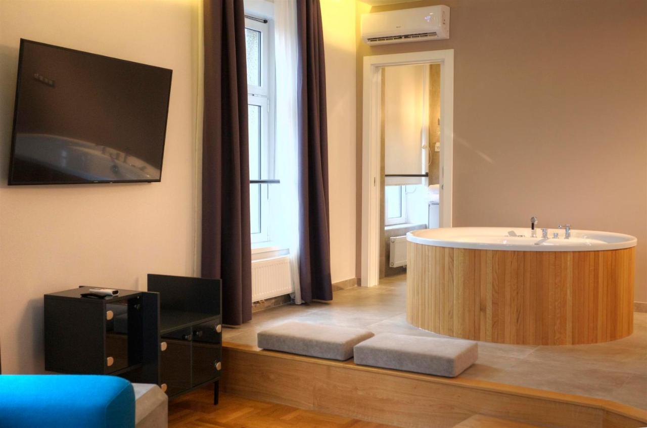 Cardinal Apartments ซาเกร็บ ภายนอก รูปภาพ